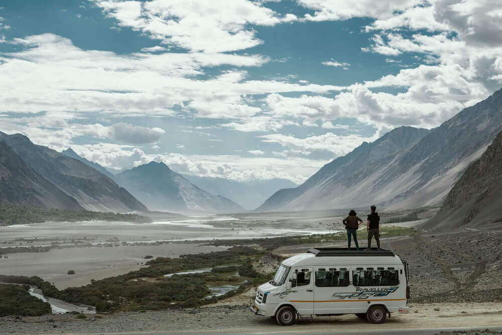 Amazing Kashmir Ladakh Tour packages 